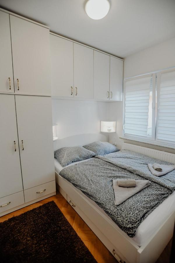 Apartman M5 Ðakovo Екстериор снимка